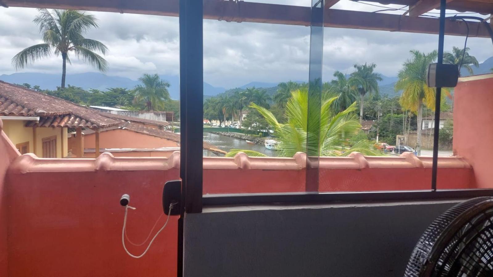 Pousada Casa Do Rio Hostel - 8 Min Do Centro Historico - Passeio De Barco Com Saida Da Pousada -Pago A Parte- Perto Das Praias E Beira Rio Araquari Eksteriør bilde